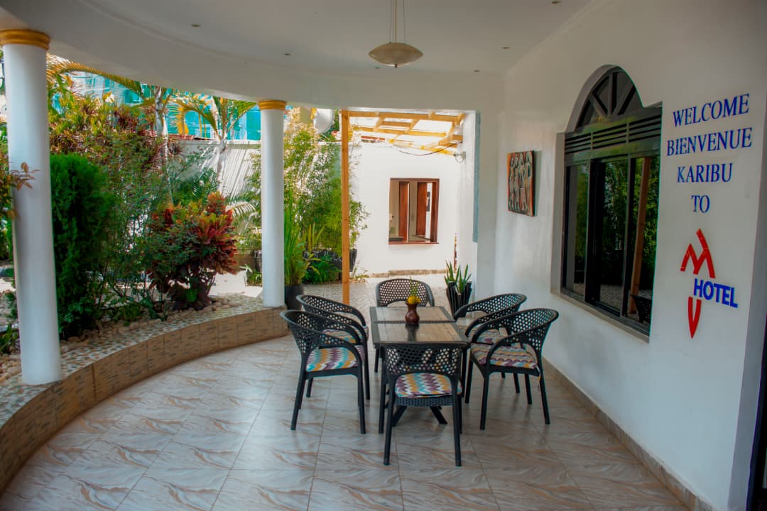 Rena Hotel Lobby